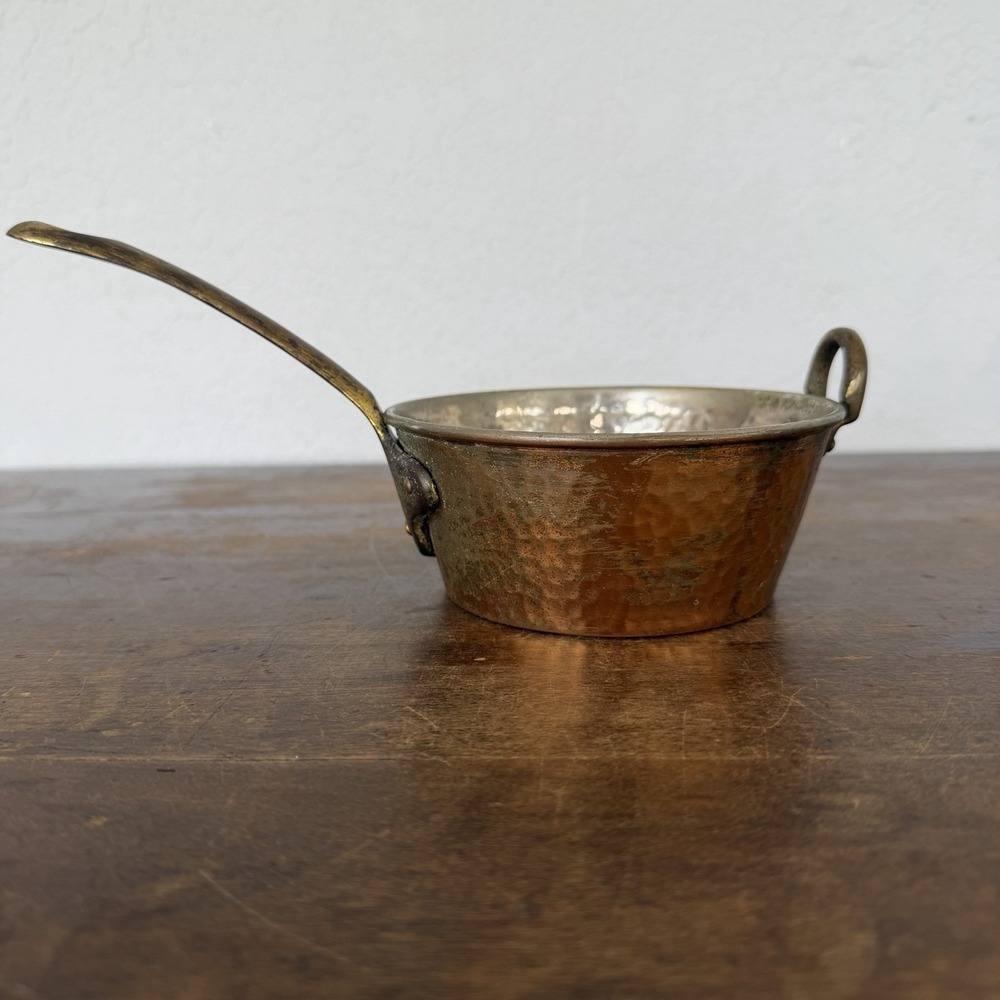 HEAVY THICK FRENCH ANTIQUE COPPER And‎ BRASS SAUCEPAN HAND HAMMERED POT 5"